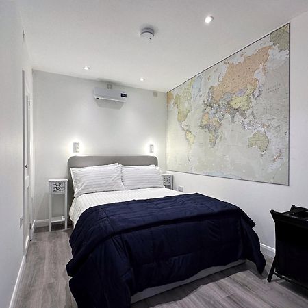 Kensington Studio Hosted By Airoperate Near Notting Hill - 1 Double Bed , 1 Sofa Bed, Ground Floor Apartment Via Private Entrance Londen Buitenkant foto
